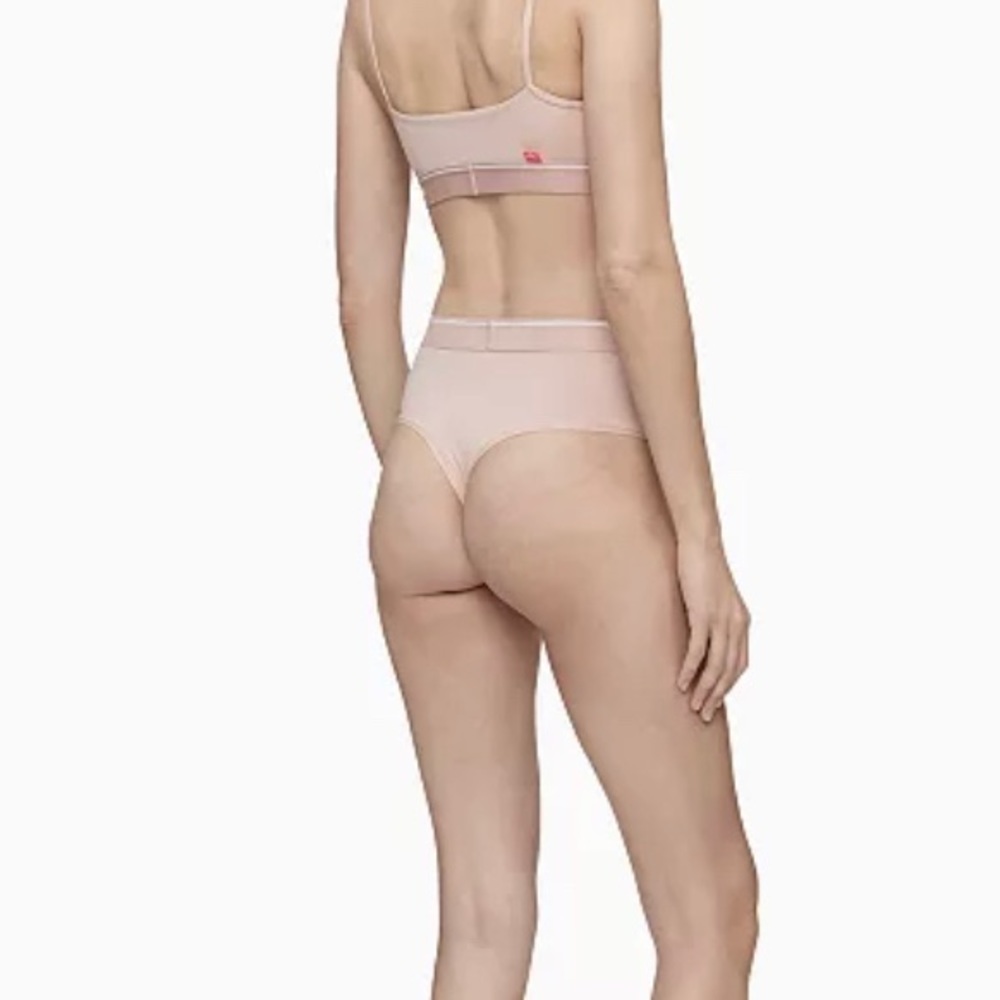 Calvin Klein One High-Waist Thong